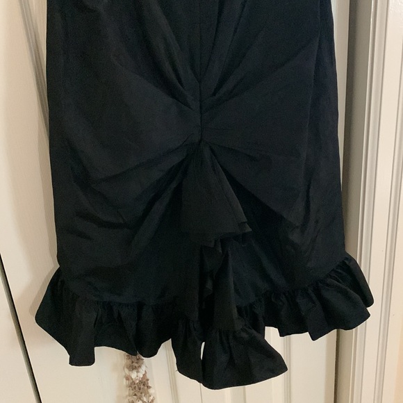 Black Betsy Johnson Evening strapless mermaid dress w/ ruffles & boning size 4 - Picture 4 of 9